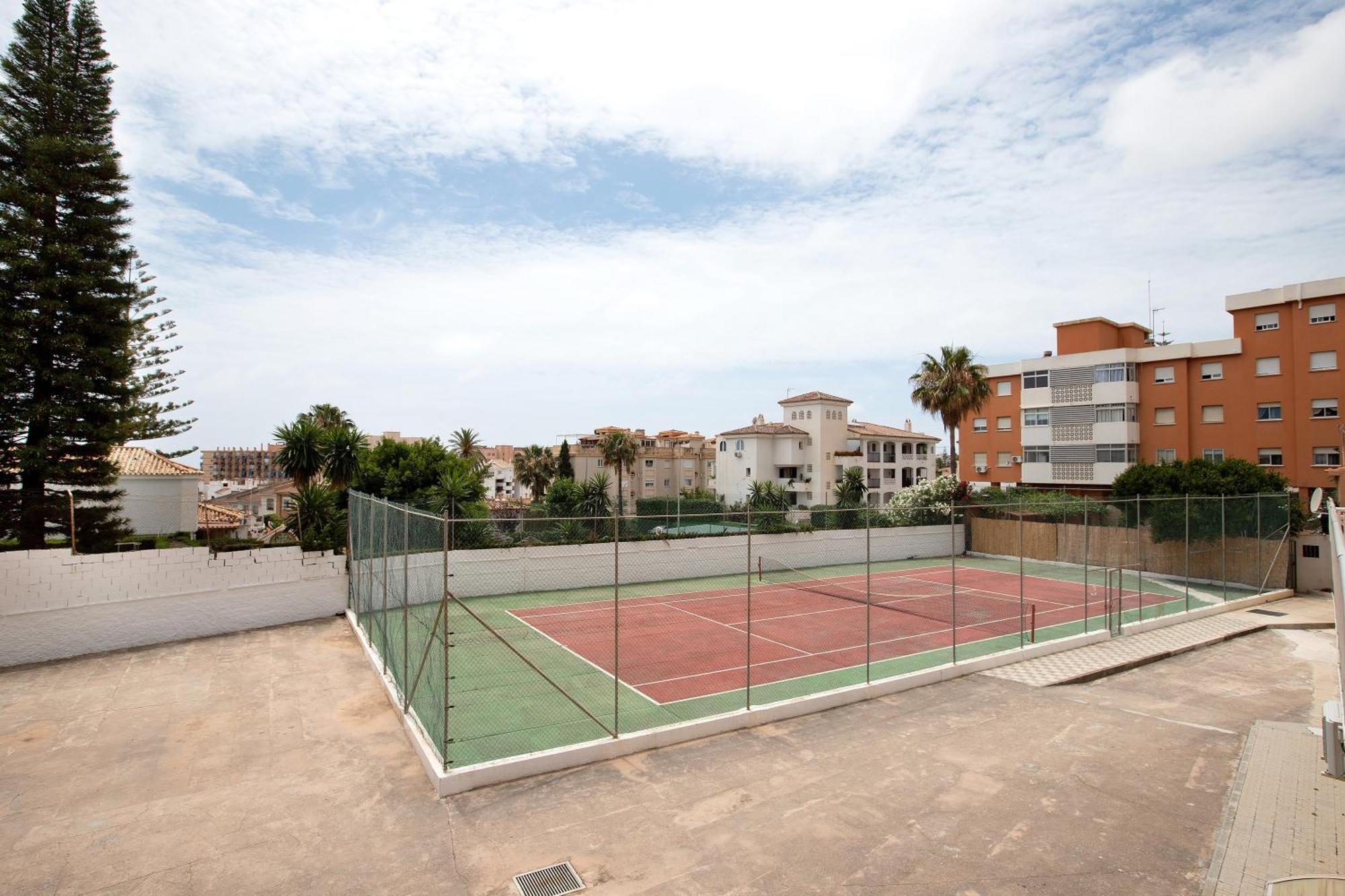 Apartamento Saltillo Alto Торемолинос Екстериор снимка